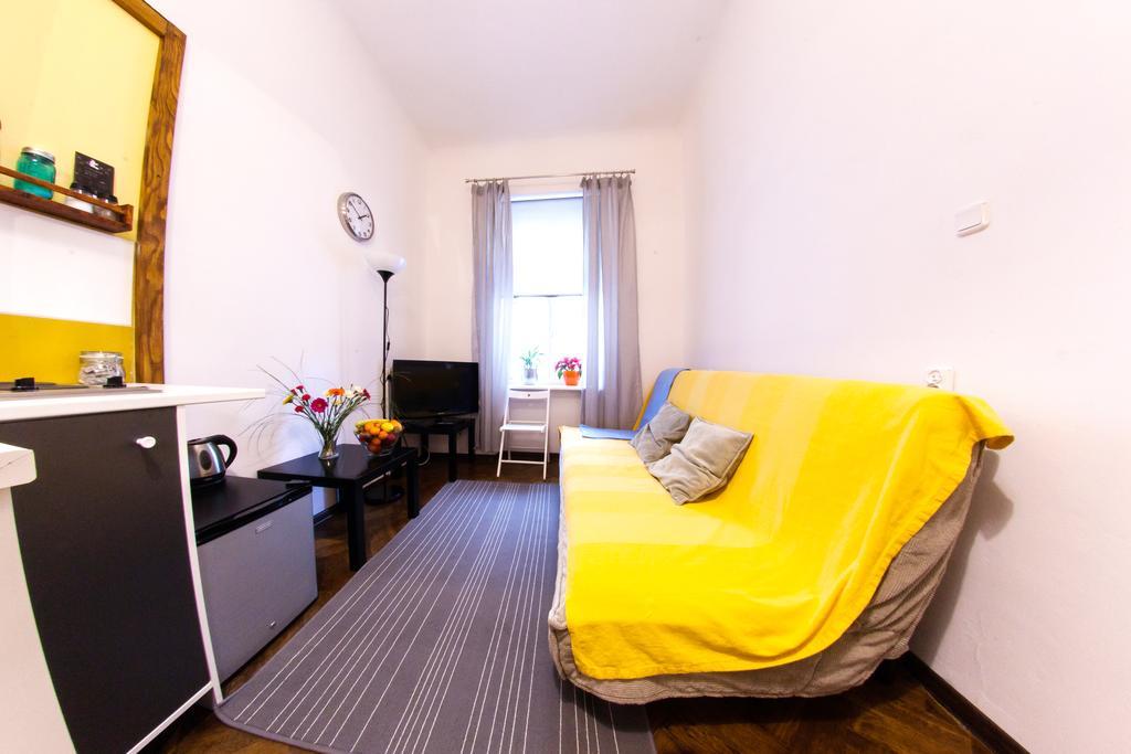 Homely Apartment'S Old Town Краков Номер фото