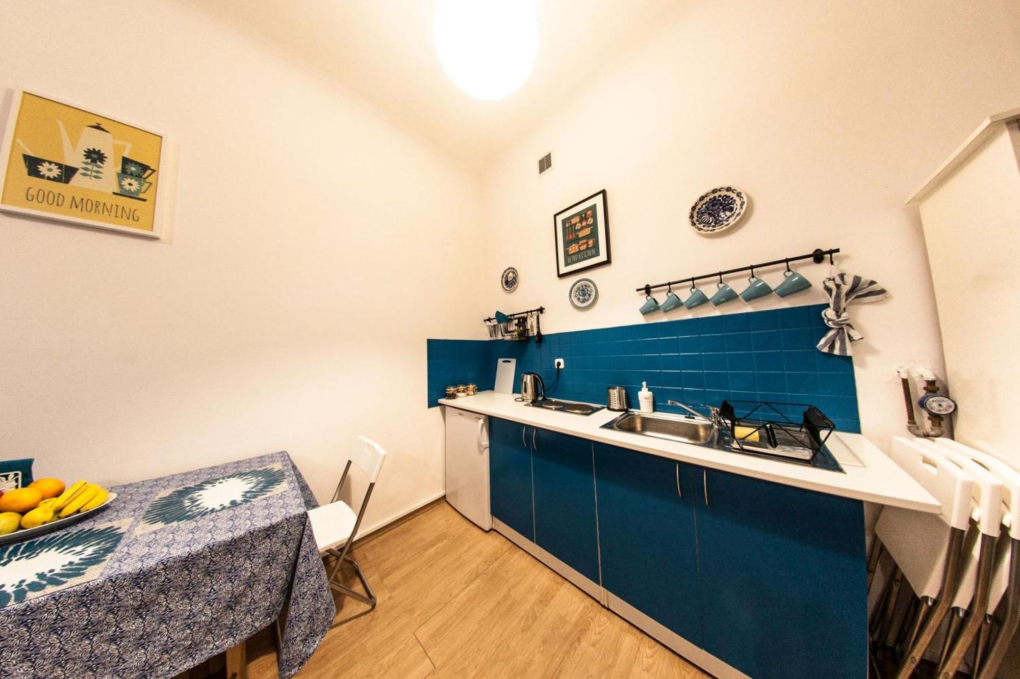 Homely Apartment'S Old Town Краков Экстерьер фото