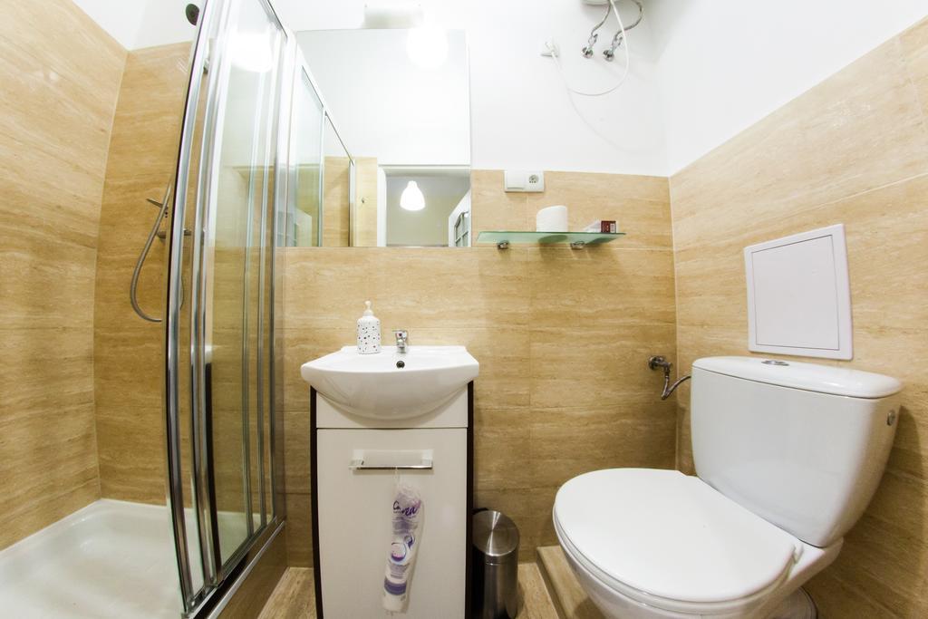 Homely Apartment'S Old Town Краков Номер фото